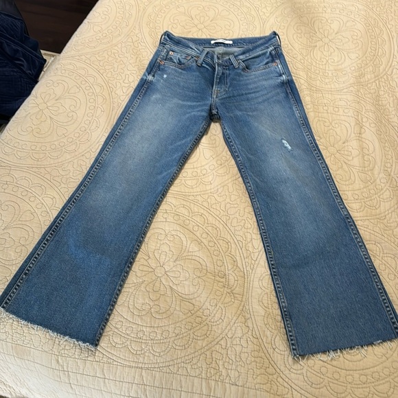 GRLFRND Joan Raw Hem Crop Flare Jean - Picture 3 of 10
